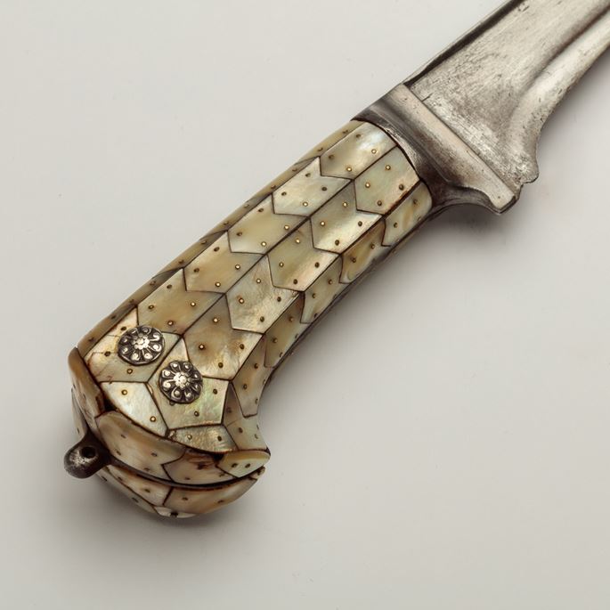 Dagger (Pesh-kabz) with Mother-of-Pearl Handle  | MasterArt